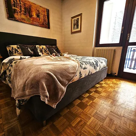 Appartamento Lovely With Garden And Wi-fi